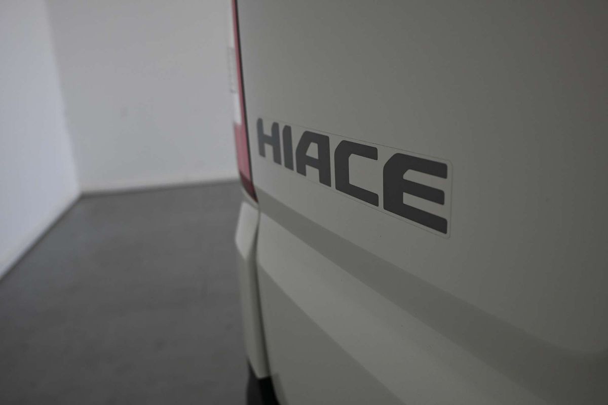 2021 Toyota Hiace GDH320R