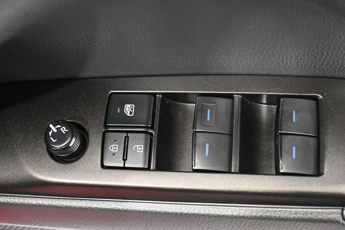 2023 Toyota Camry Ascent AXVA70R