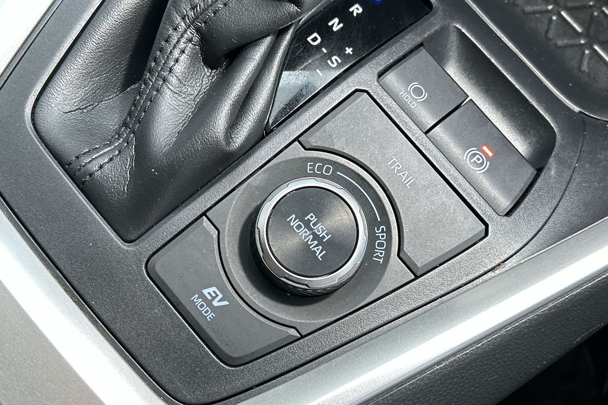 2021 Toyota RAV4 GX AXAH54R