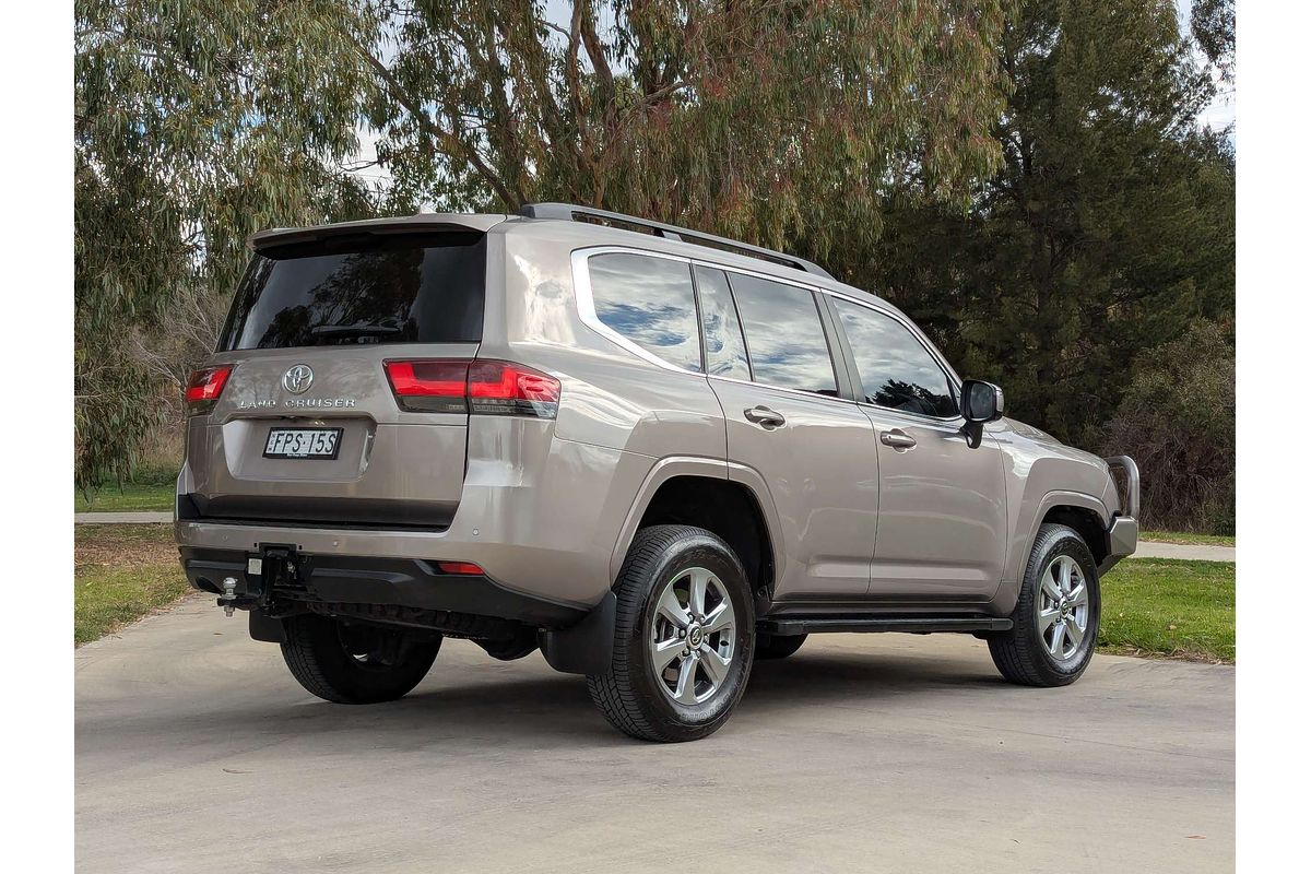2022 Toyota Landcruiser VX FJA300R
