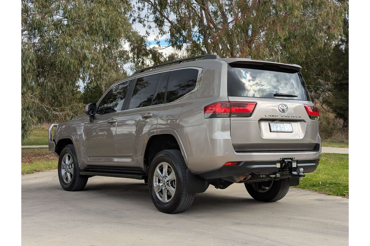 2022 Toyota Landcruiser VX FJA300R