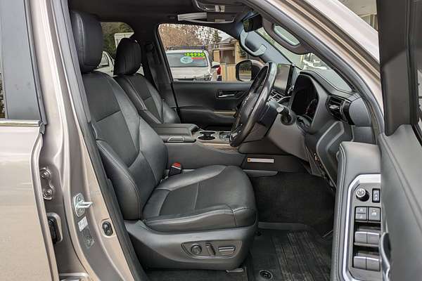 2022 Toyota Landcruiser VX FJA300R