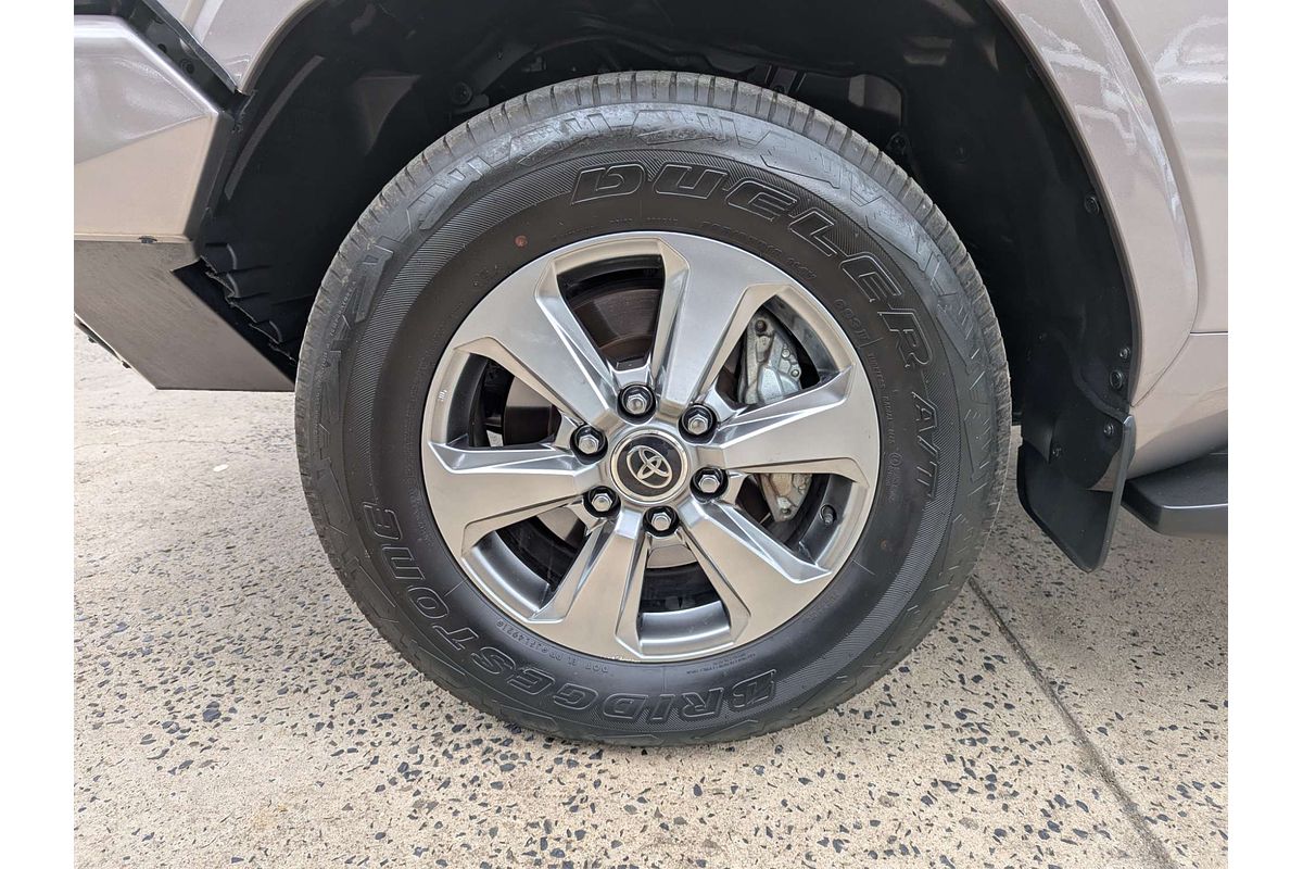 2022 Toyota Landcruiser VX FJA300R