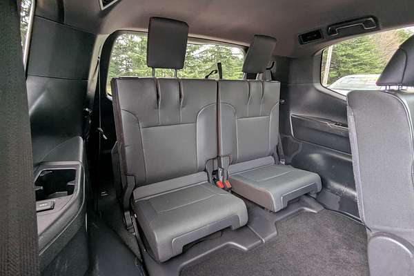 2022 Toyota Landcruiser VX FJA300R