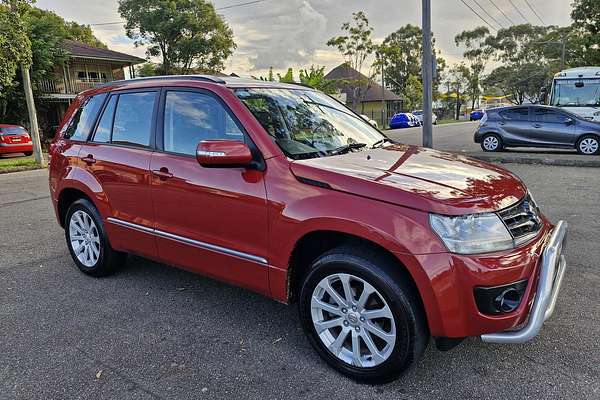 2012 Suzuki Grand Vitara Prestige JB