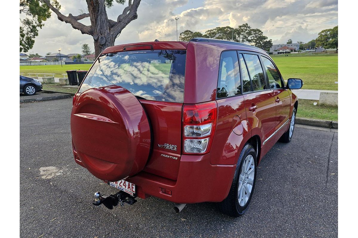 2012 Suzuki Grand Vitara Prestige JB
