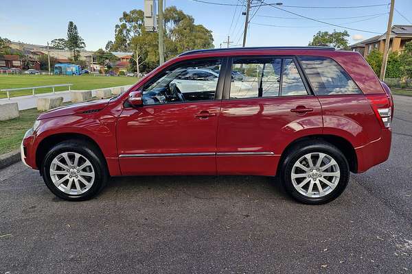 2012 Suzuki Grand Vitara Prestige JB
