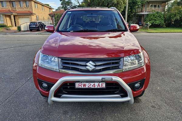 2012 Suzuki Grand Vitara Prestige JB