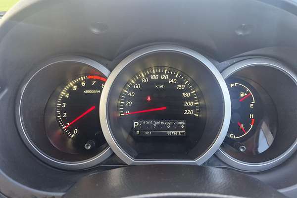 2012 Suzuki Grand Vitara Prestige JB