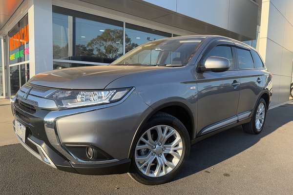2021 Mitsubishi Outlander ES ZL