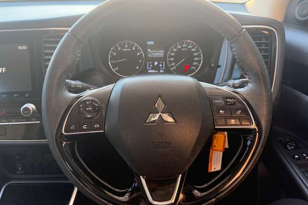2021 Mitsubishi Outlander ES ZL