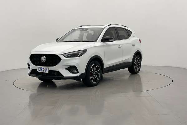 2023 MG ZST Essence