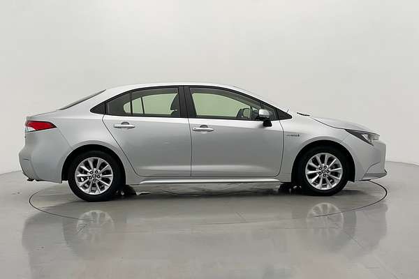 2022 Toyota Corolla Ascent Sport Hybrid ZWE211R