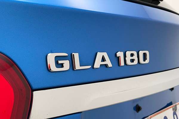 2016 Mercedes-Benz GLA-Class GLA180 X156