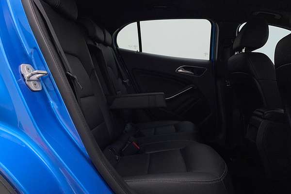 2016 Mercedes-Benz GLA-Class GLA180 X156