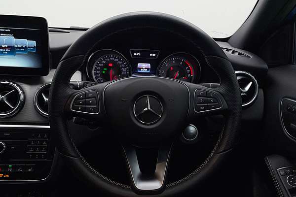 2016 Mercedes-Benz GLA-Class GLA180 X156