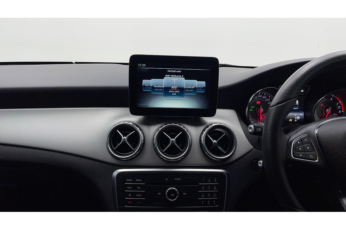 2016 Mercedes-Benz GLA-Class GLA180 X156