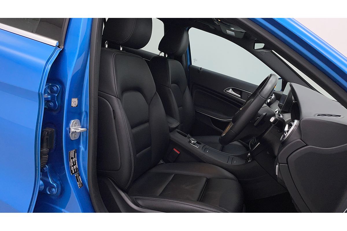 2016 Mercedes-Benz GLA-Class GLA180 X156