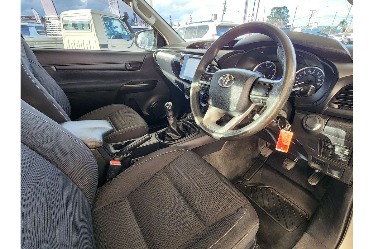 2019 Toyota Hilux SR GUN126R 4X4
