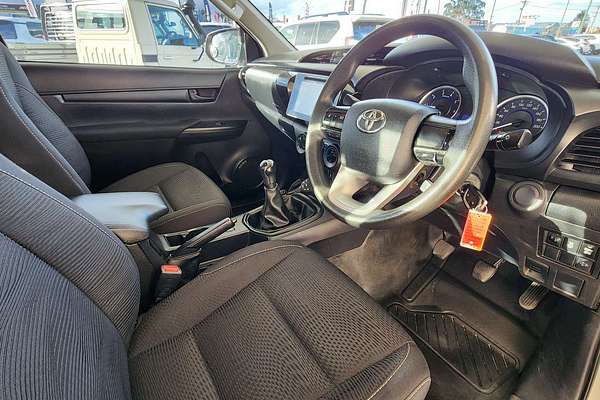 2019 Toyota Hilux SR GUN126R 4X4