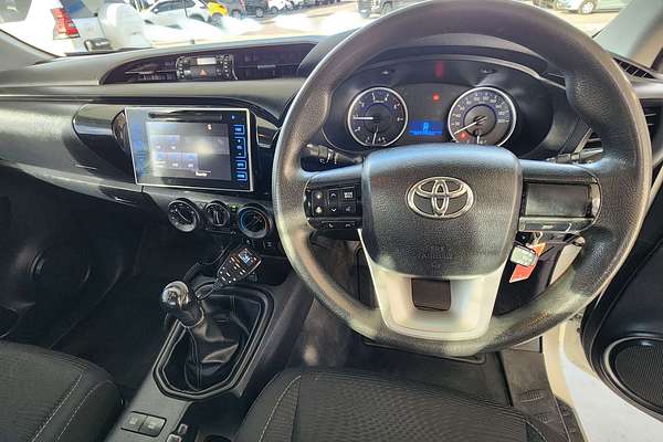 2019 Toyota Hilux SR GUN126R 4X4
