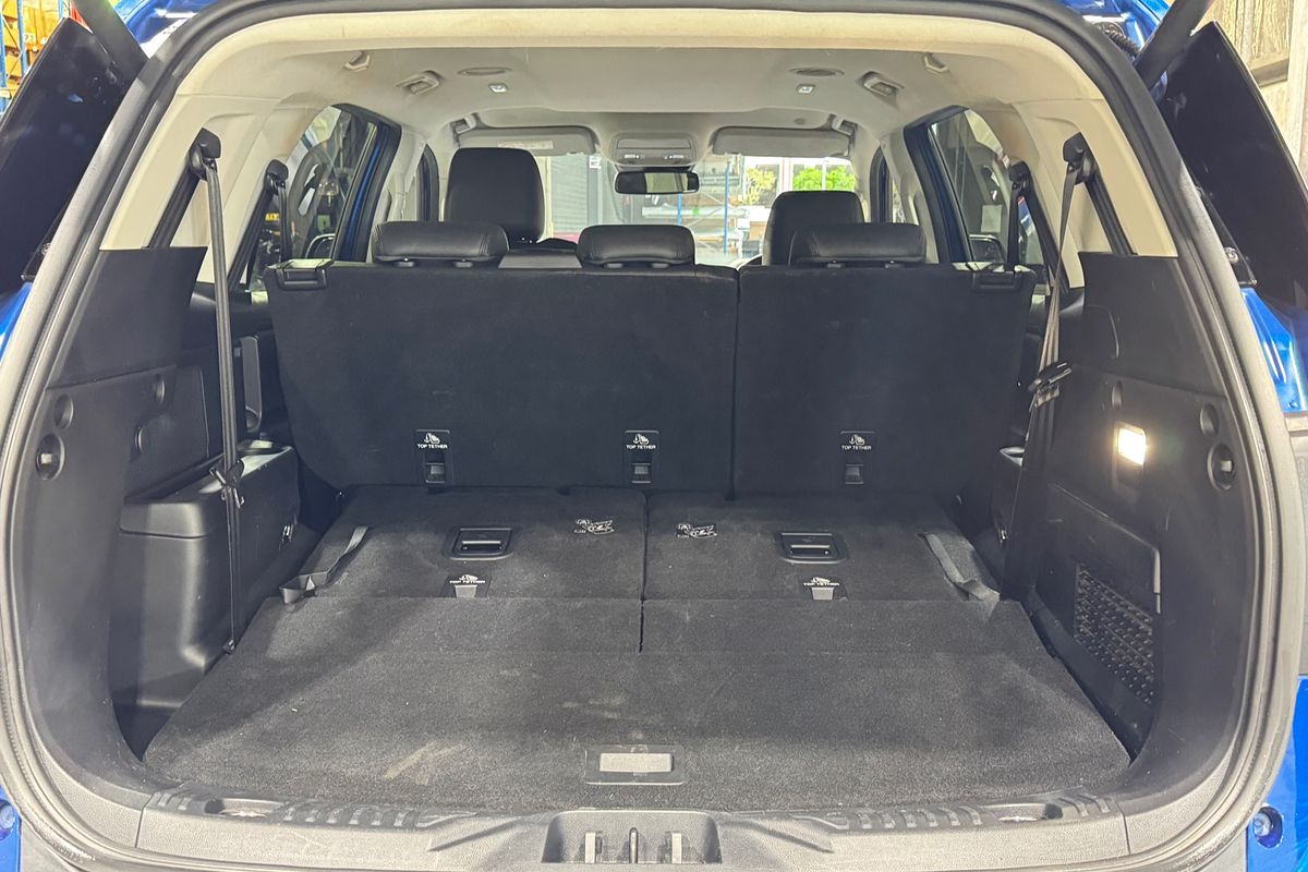 2023 Ford Everest Sport