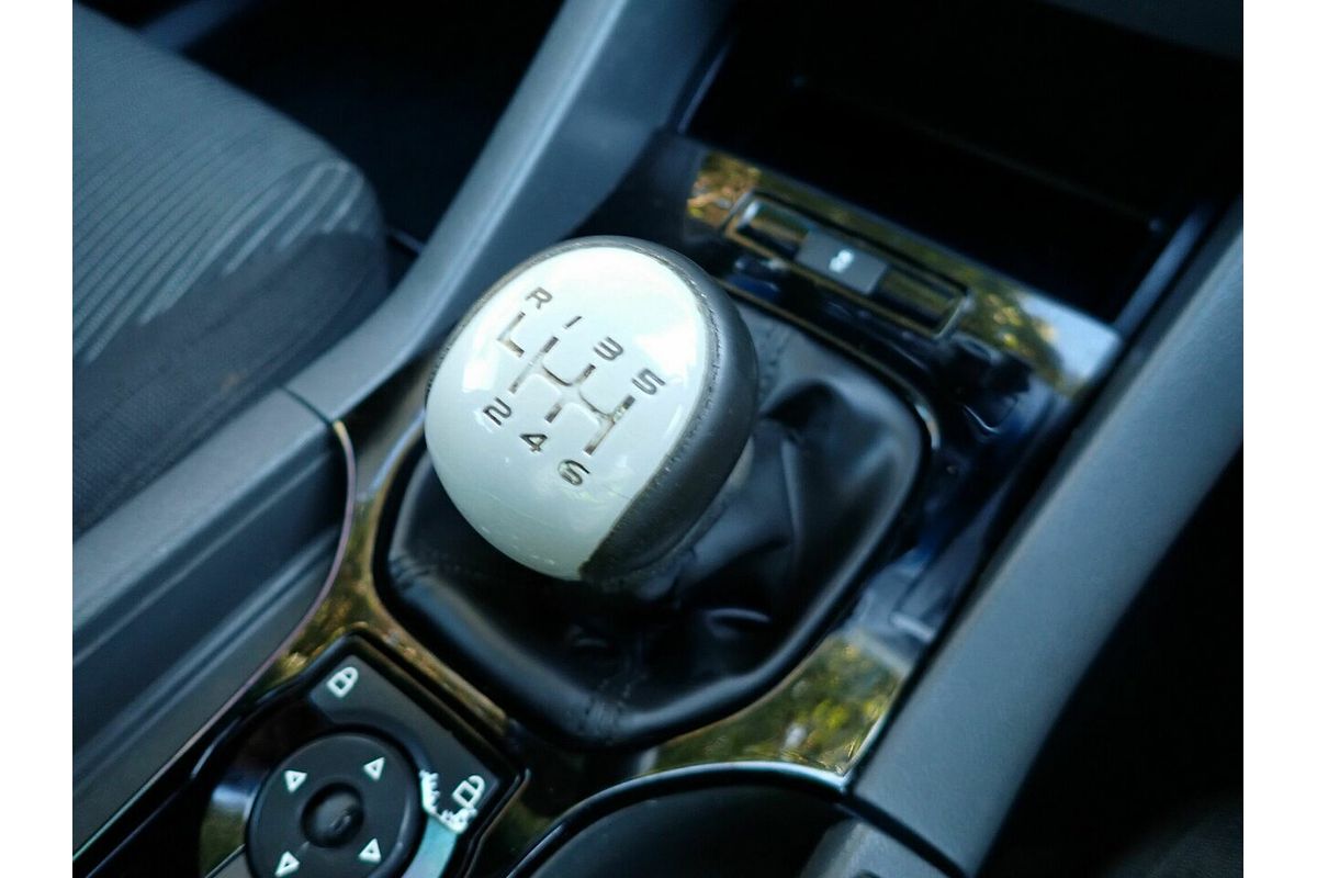 2011 Holden Commodore SV6 VE II MY12