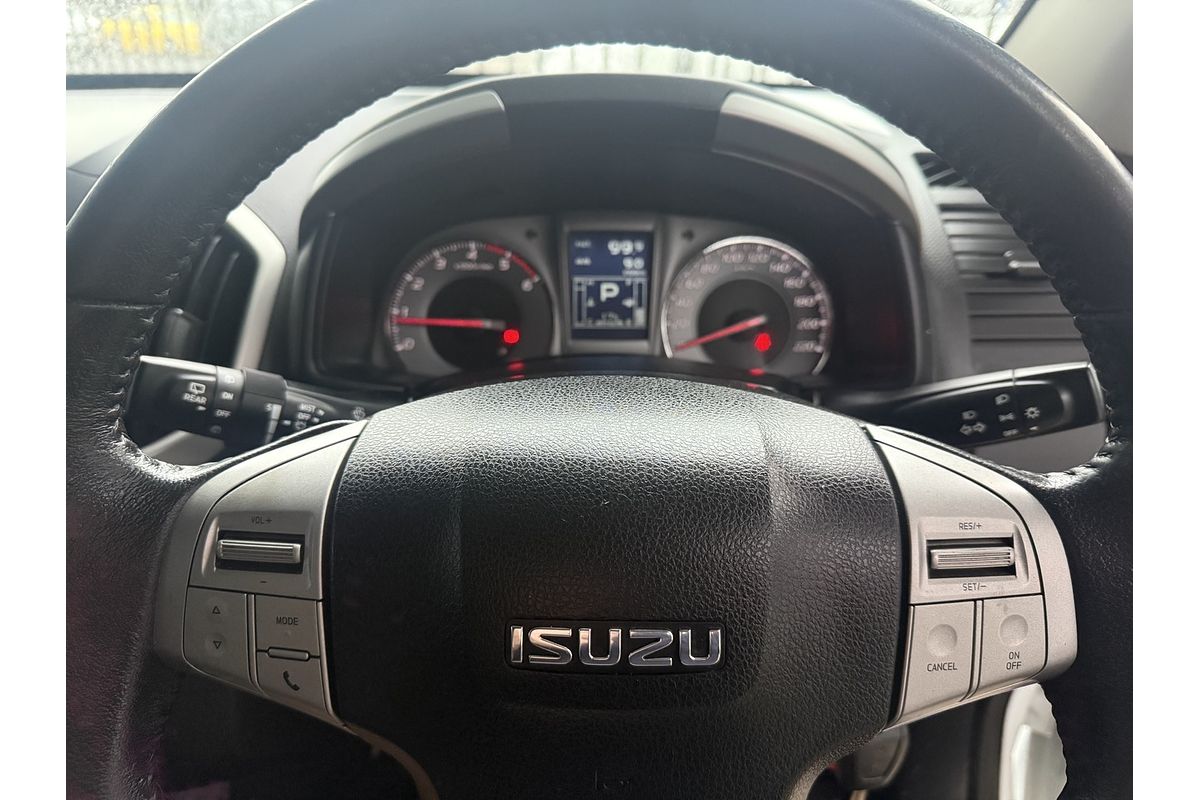 2015 Isuzu MU-X LS-M