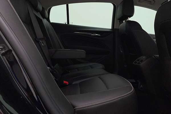 2017 Holden Calais V ZB