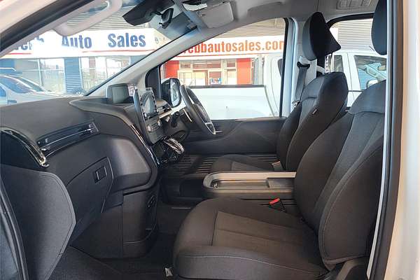 2022 Hyundai STARIA US4.V2