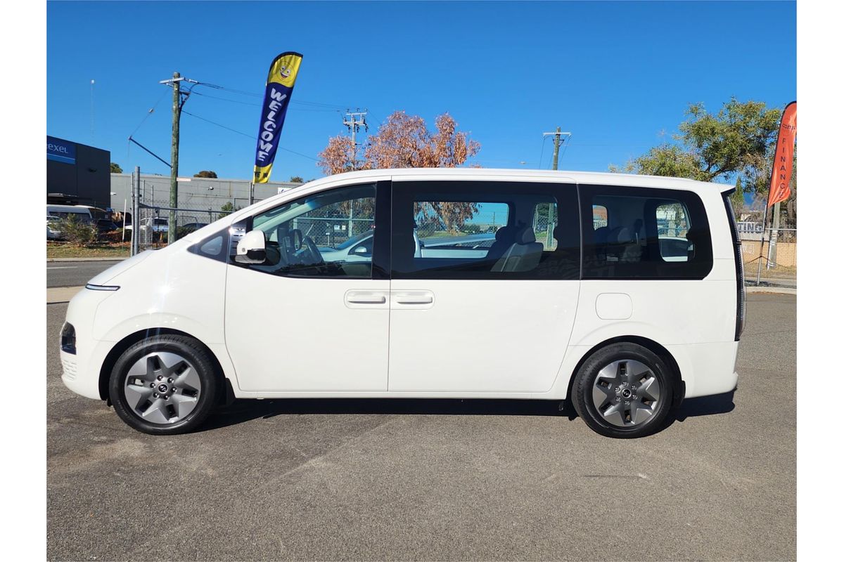 2022 Hyundai STARIA US4.V2