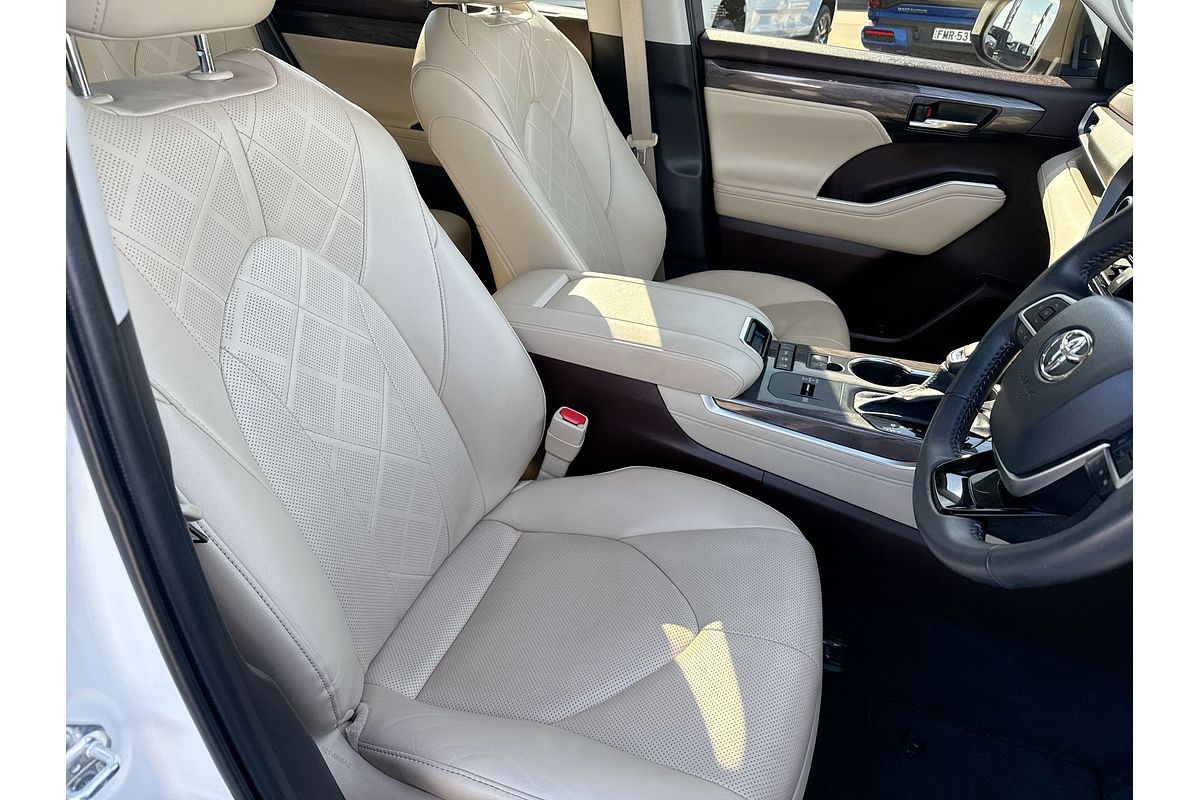 2022 Toyota Kluger Grande AXUH78R
