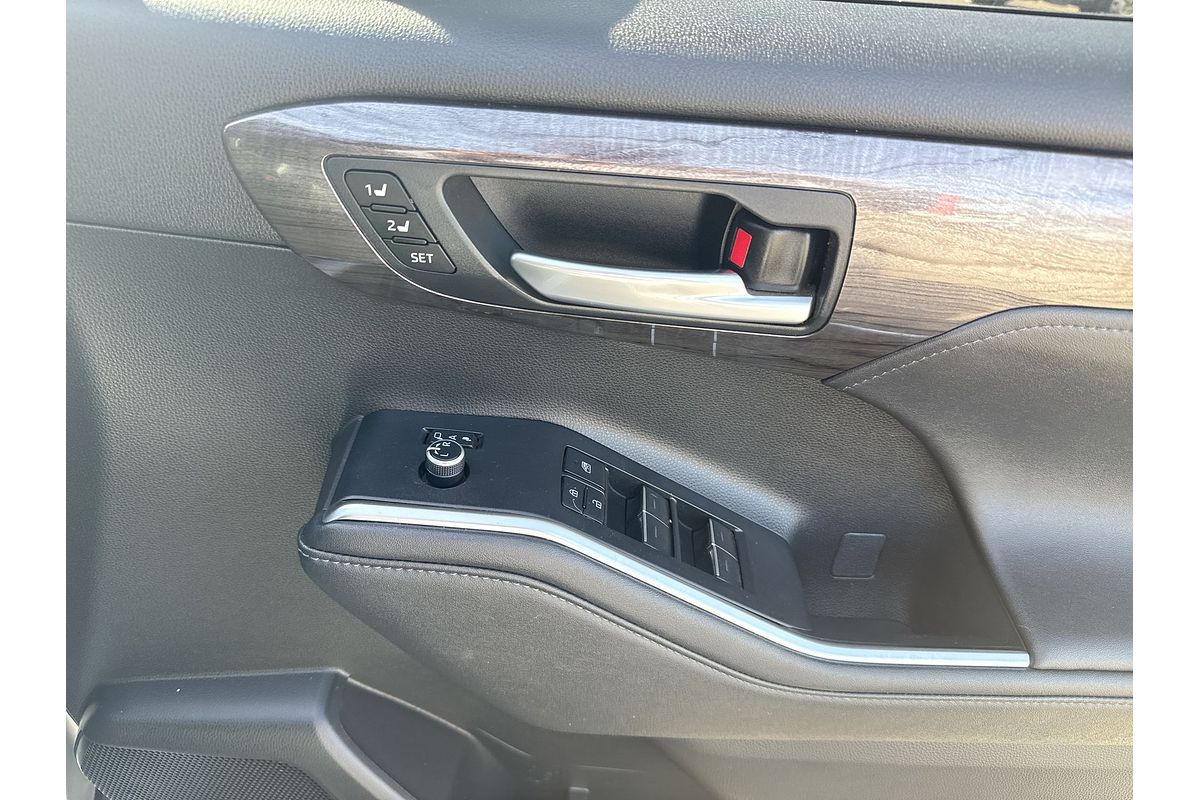 2023 Toyota Kluger Grande TXUA70R