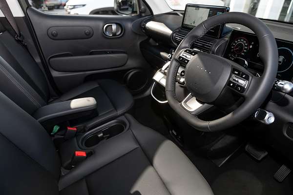 2025 Hyundai INSTER Cross AX.V1