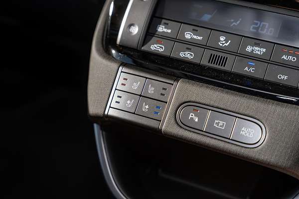 2025 Hyundai INSTER Cross AX.V1