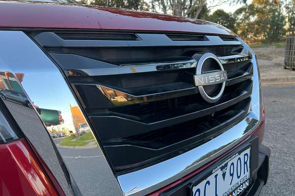 2024 Nissan Pathfinder ST-L R53