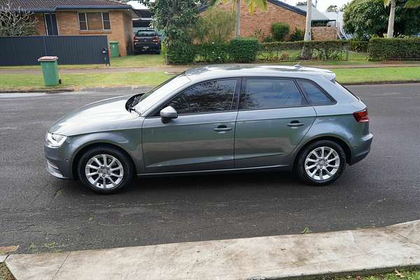 2013 Audi A3 Sportback 1.4 TFSI Attraction 8V