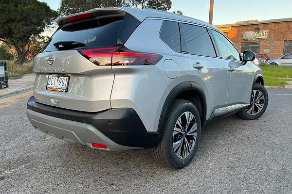 2024 Nissan X-TRAIL ST-L T33