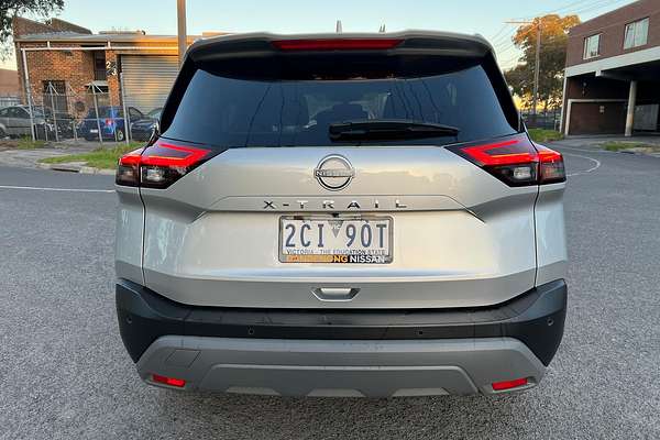 2024 Nissan X-TRAIL ST-L T33