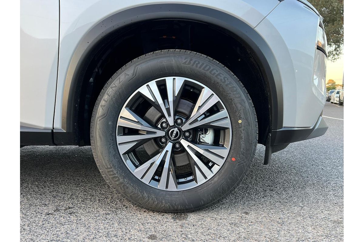 2024 Nissan X-TRAIL ST-L T33