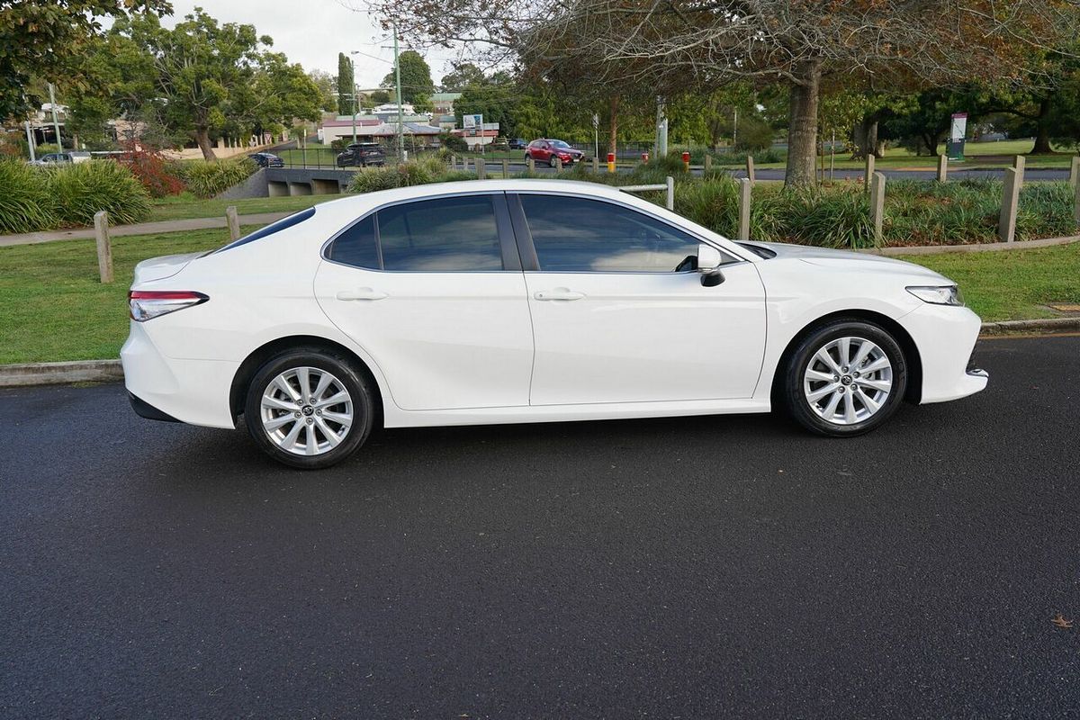 2018 Toyota Camry Ascent ASV70R