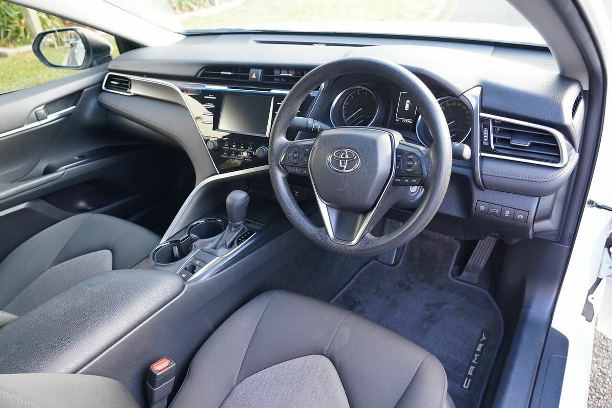 2018 Toyota Camry Ascent ASV70R