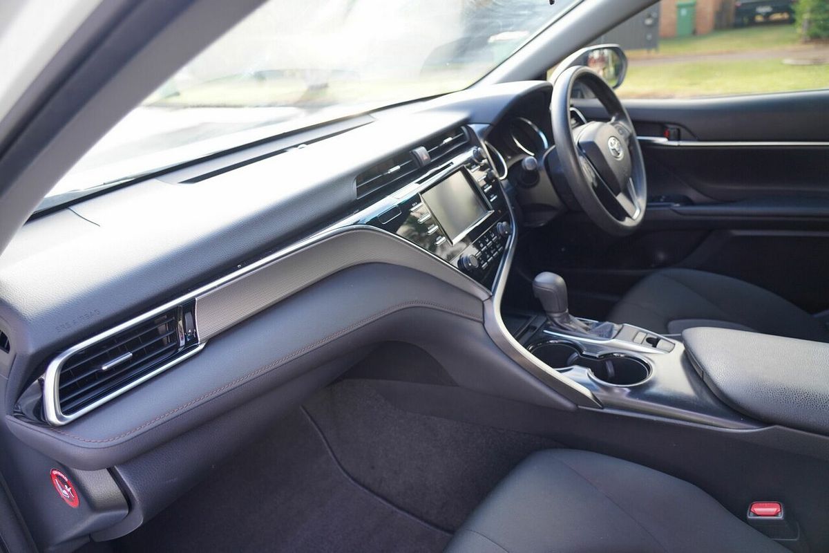 2018 Toyota Camry Ascent ASV70R