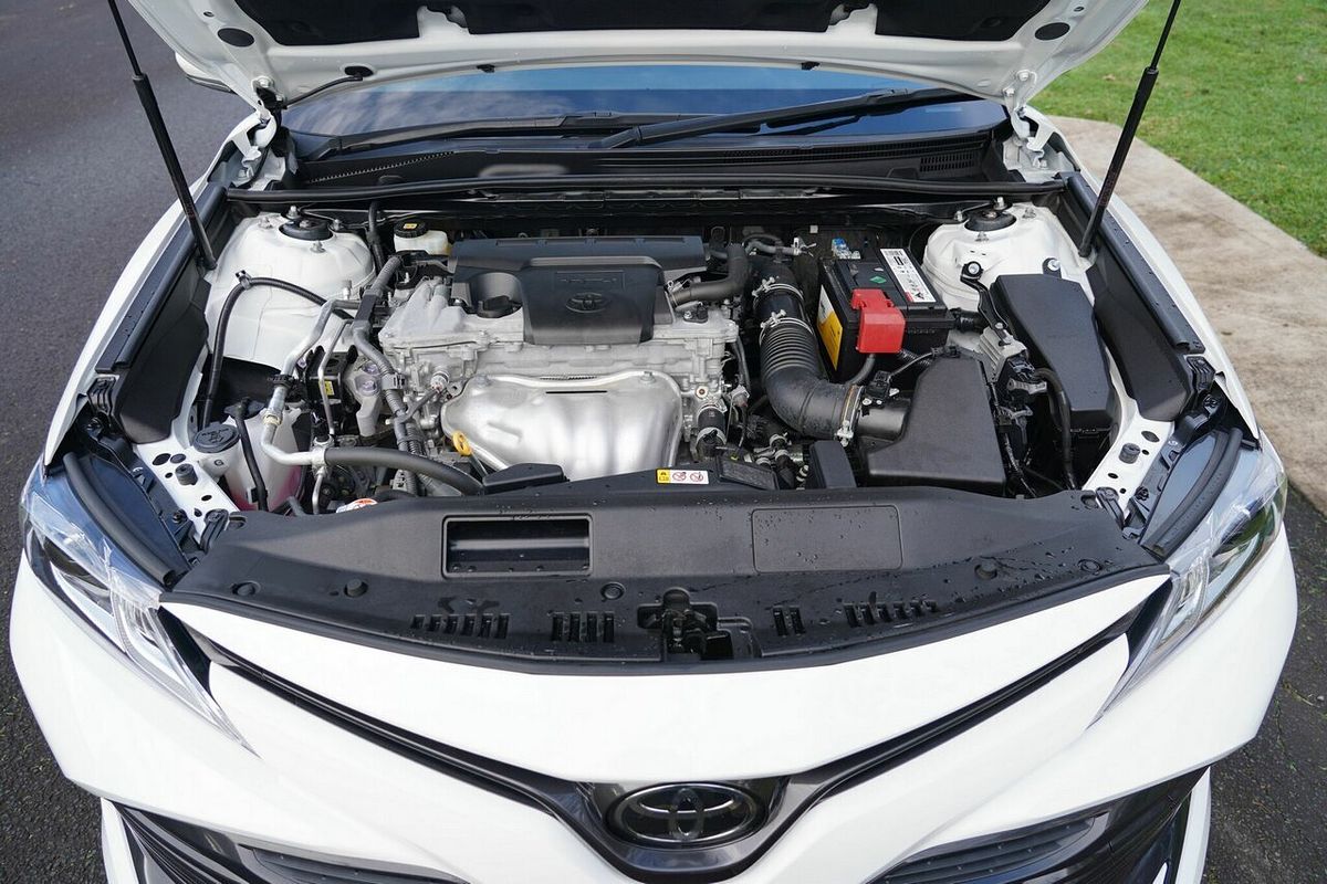 2018 Toyota Camry Ascent ASV70R