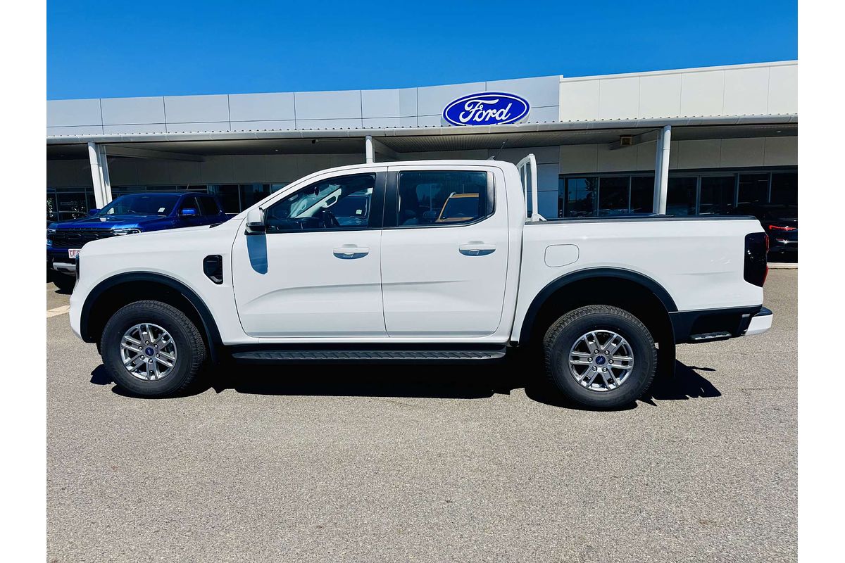 2024 Ford Ranger XLS  4X4 2.0L