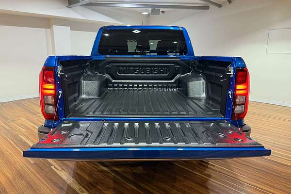 2024 Mitsubishi Triton GLS MV 4X4