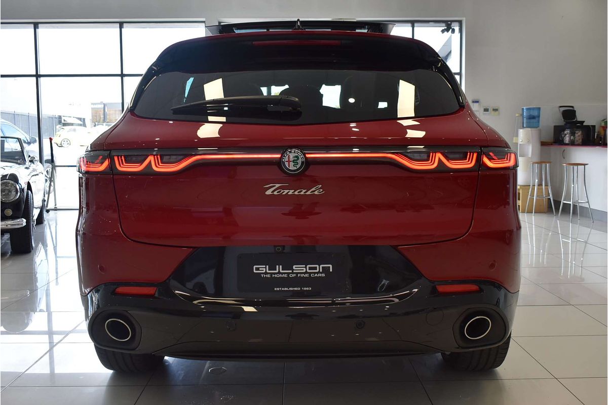 2023 Alfa Romeo Tonale Veloce Plug-In Hybrid