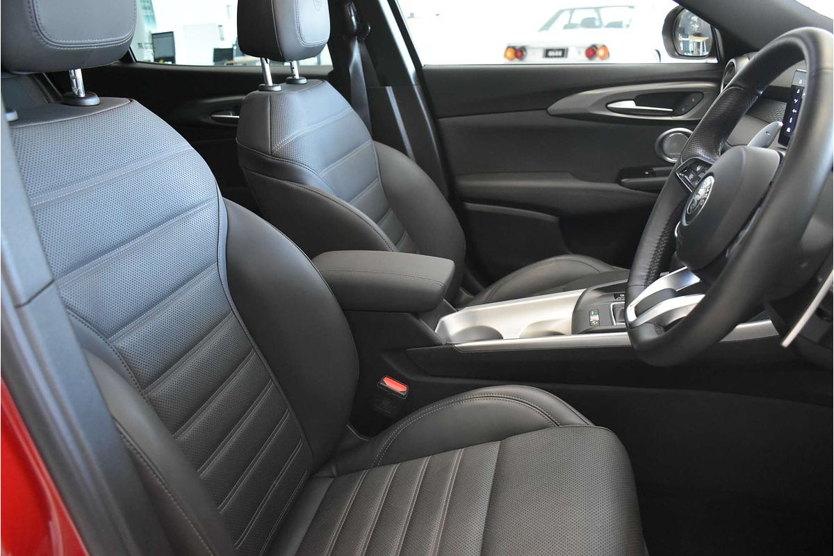 2023 Alfa Romeo Tonale Veloce Plug-In Hybrid