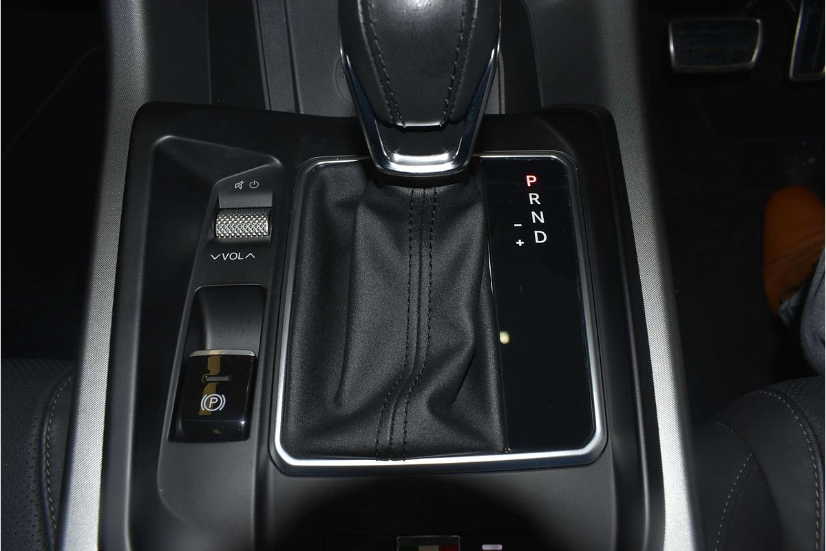 2023 Alfa Romeo Tonale Veloce Plug-In Hybrid