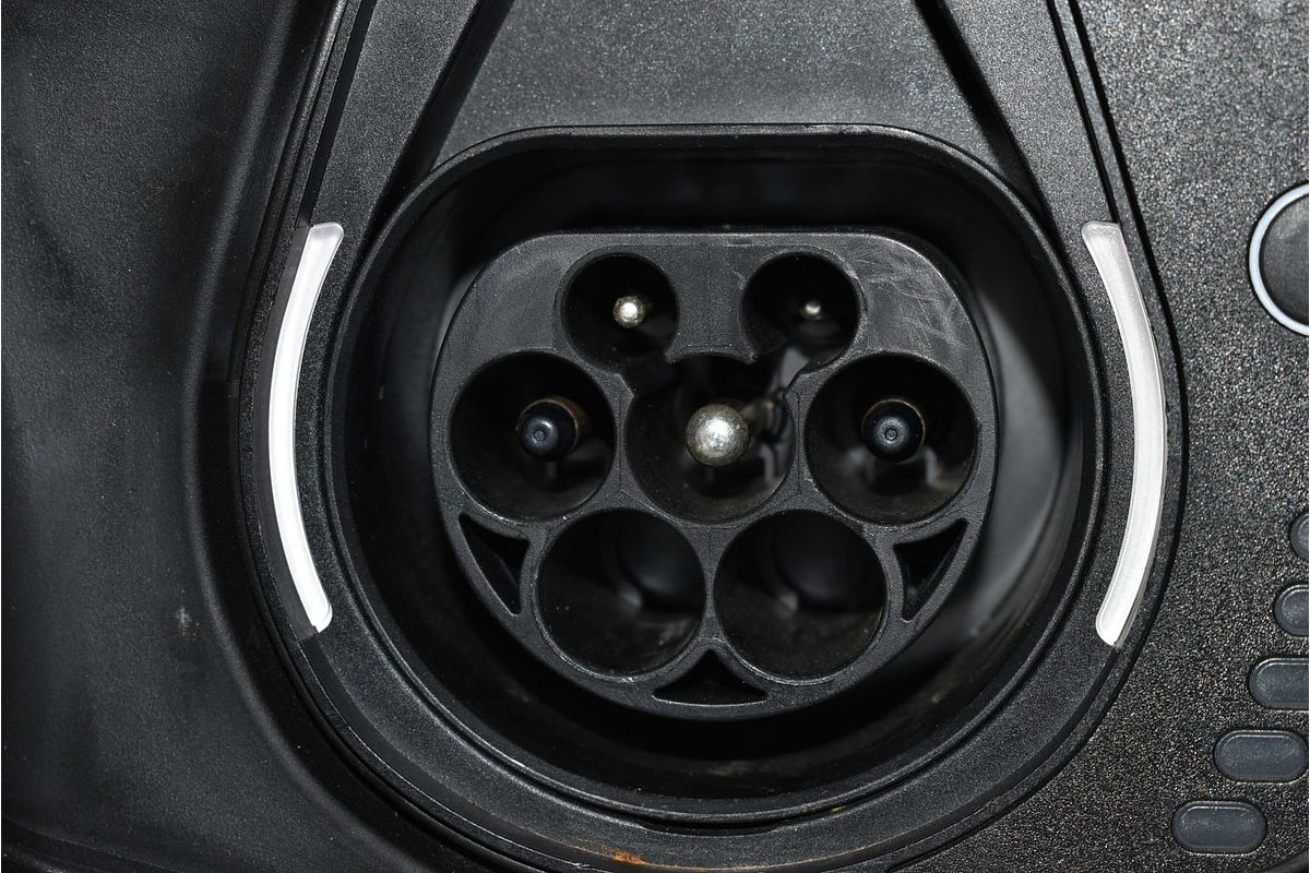 2023 Alfa Romeo Tonale Veloce Plug-In Hybrid